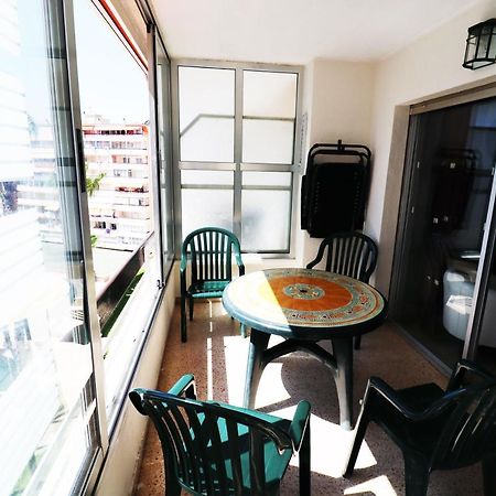 בנידורם Apartment 2 Bedrooms, 250M Levante Beach מראה חיצוני תמונה