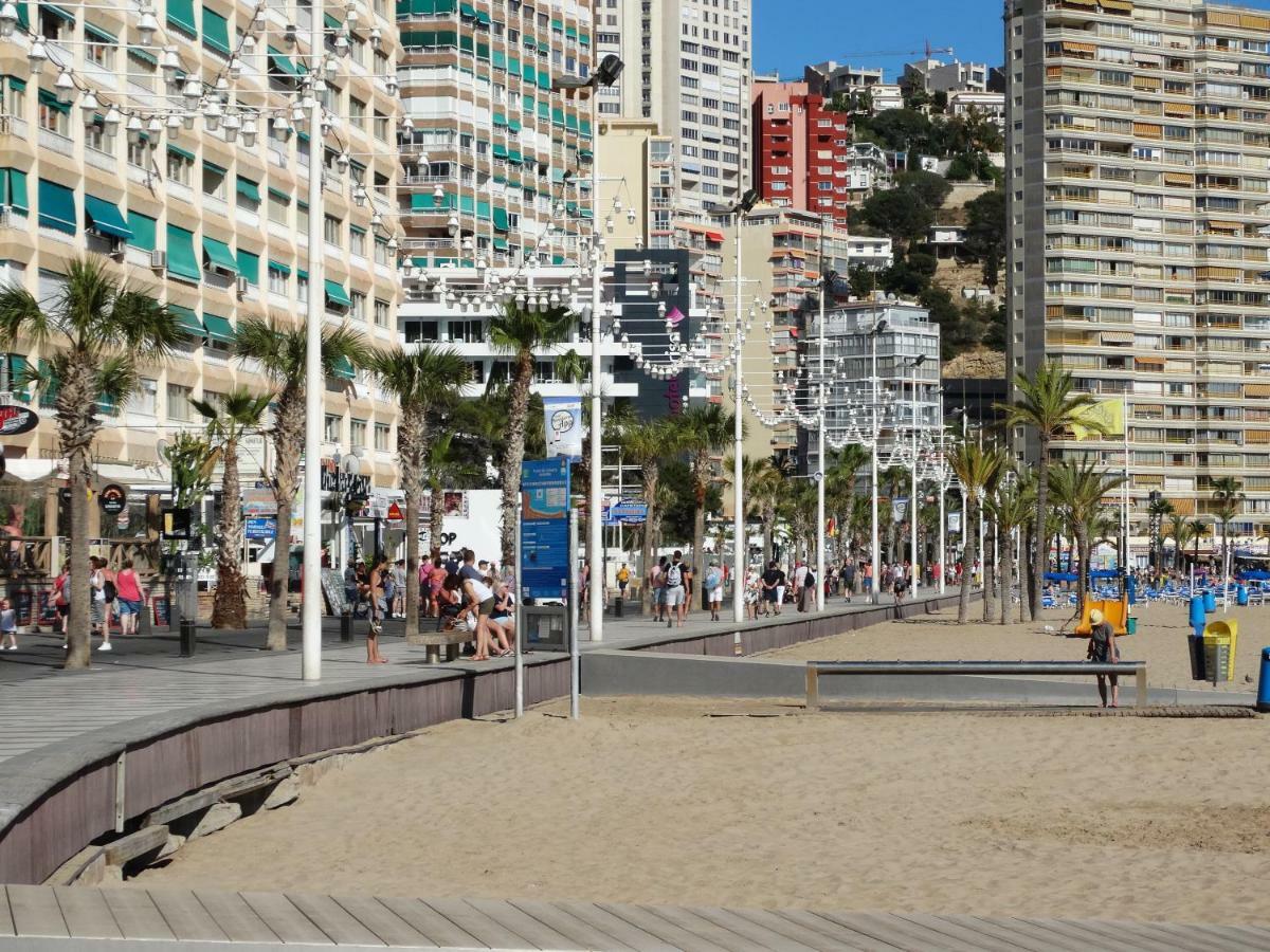 בנידורם Apartment 2 Bedrooms, 250M Levante Beach מראה חיצוני תמונה