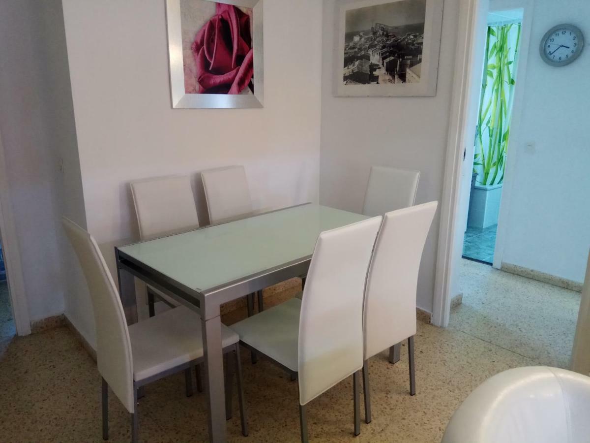 בנידורם Apartment 2 Bedrooms, 250M Levante Beach מראה חיצוני תמונה